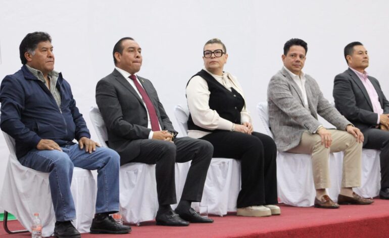 Sandra Aguilar lidera reunión con SEGOB y Ayuntamientos