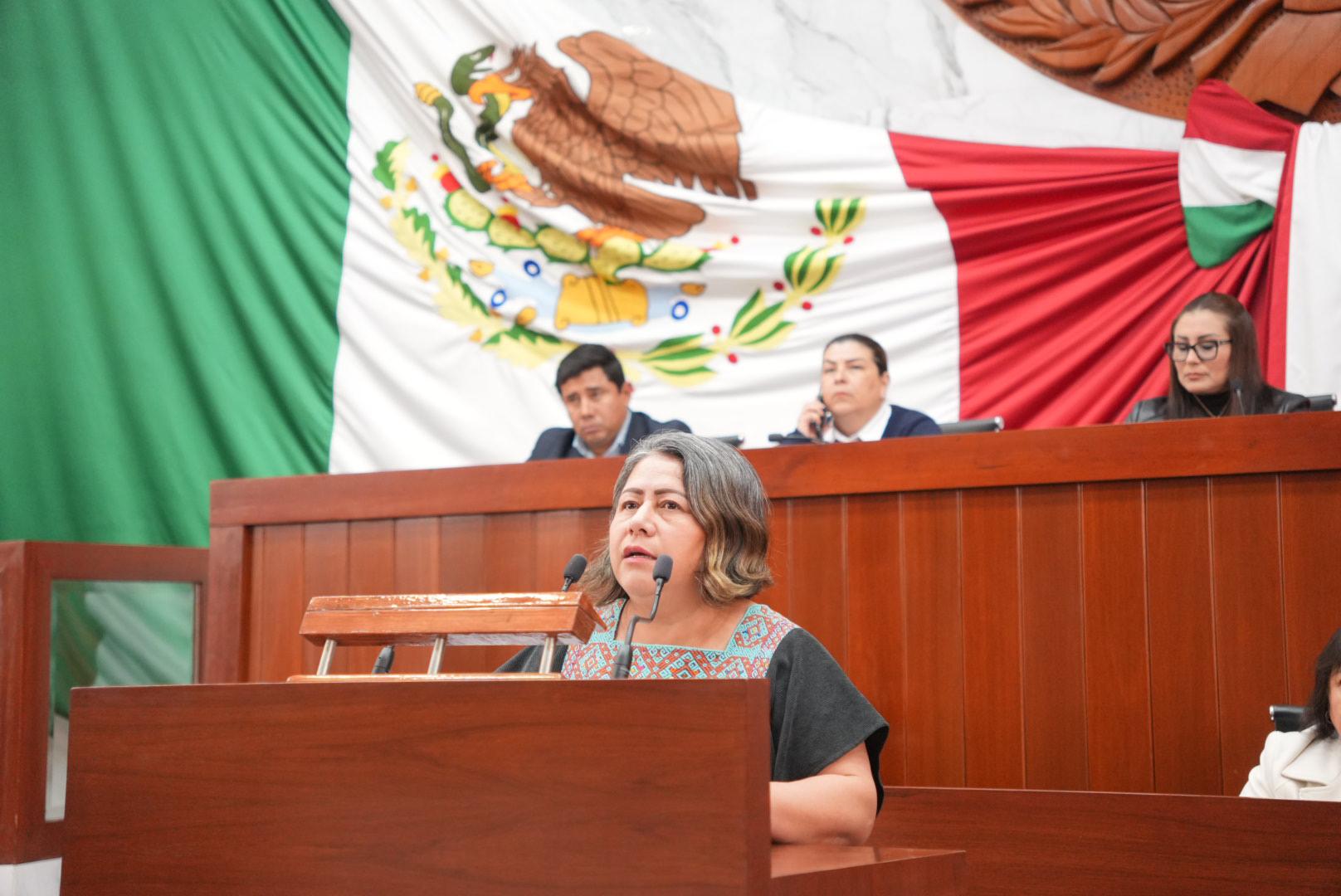 Cuestiona BAL millonaria compra de camionetas blindadas en Tlaxcala: “Hay necesidades más urgentes”