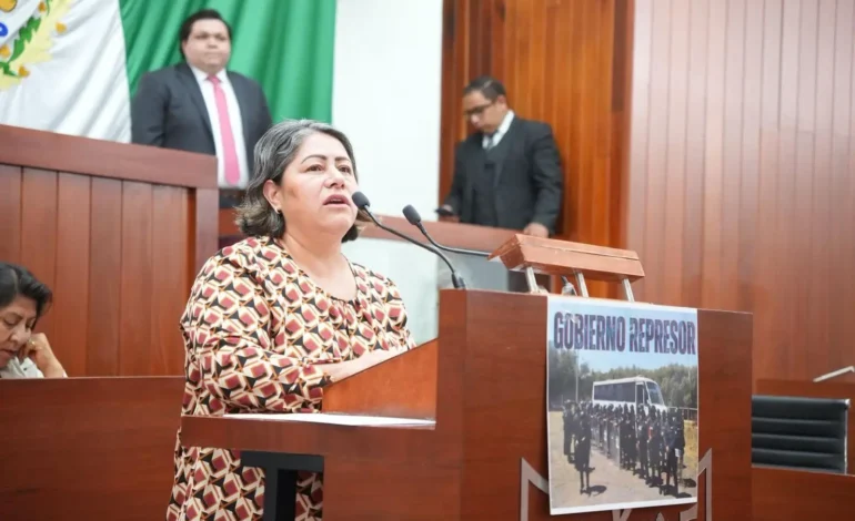 Diputada Blanca Águila Lima cuestiona al gobierno estatal por desabasto en hospitales e inseguridad