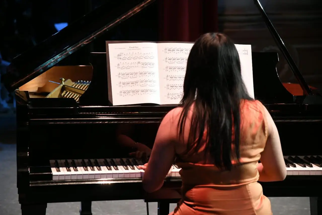 Convocatoria 2025–2026: Licenciatura en Educación Musical en la EMET