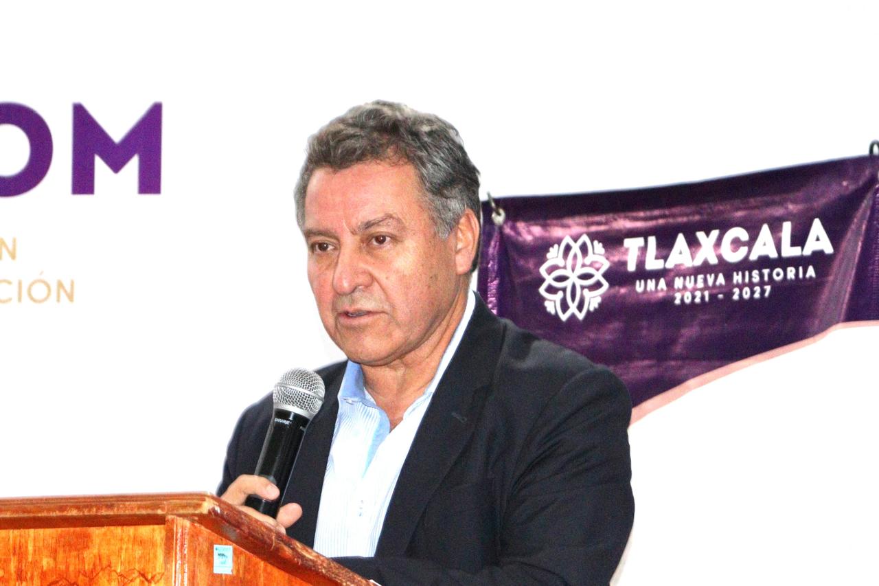 Reconocen a instituciones por promover espacios libres de humo en Tlaxcala