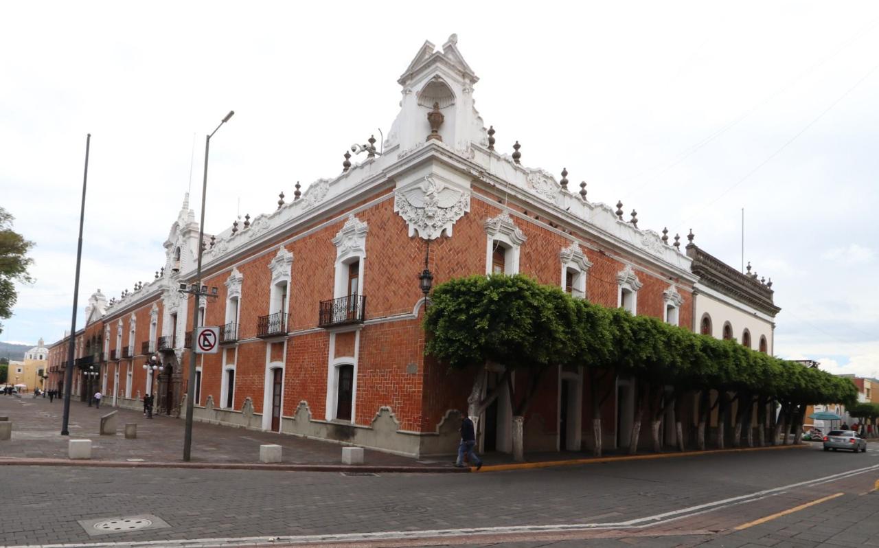 Cancelan patente del Notario Público No. 2 de Zacatelco por incumplimientos legales