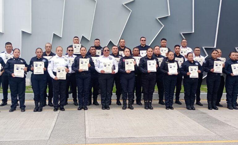 Zacualpan impulsa la profesionalización policial con nuevos elementos certificados