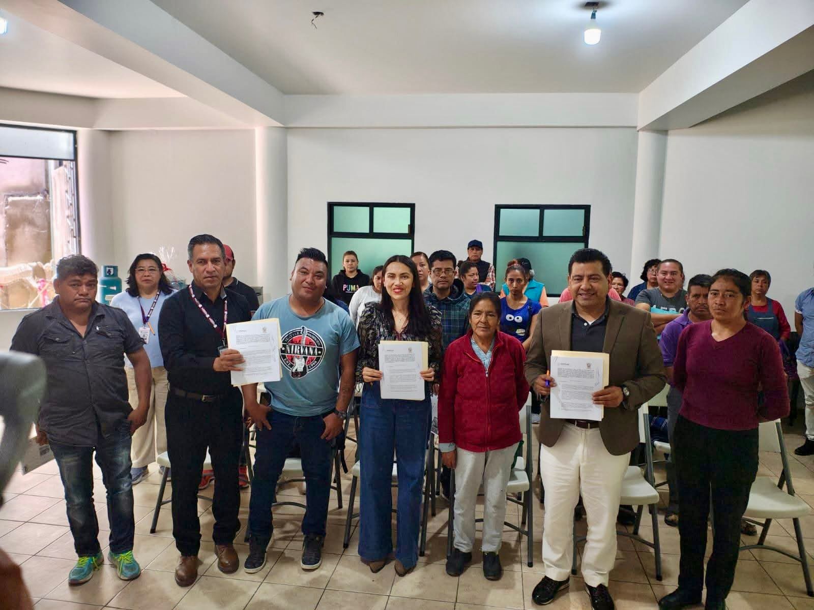 Zacualpan impulsa su desarrollo económico con la firma de convenio con FOMTLAX
