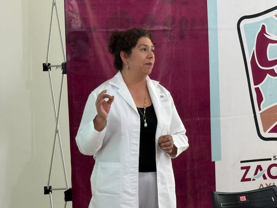 Realizan plática sobre primeros auxilios psicológicos en Zacualpan