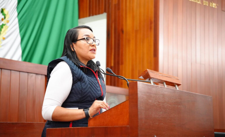 Propone Laura Flores crear Ley para regular actividades de las personas asesoras inmobiliarias en Tlaxcala