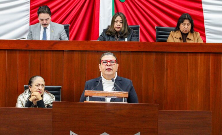 Sandy Aguilar propone actualizar la ley ante los retos de la era digital y la inteligencia artificial