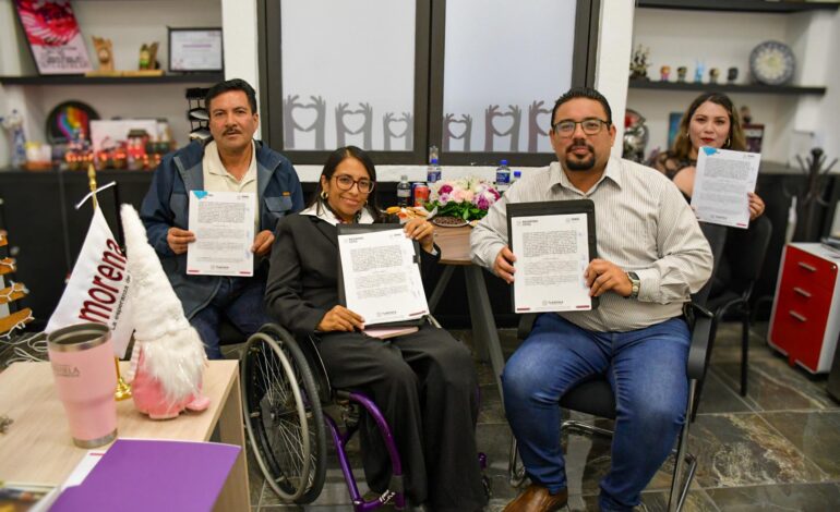 Gabriela Hernández firma convenio para facilitar trámites del Registro Civil en el Distrito 2