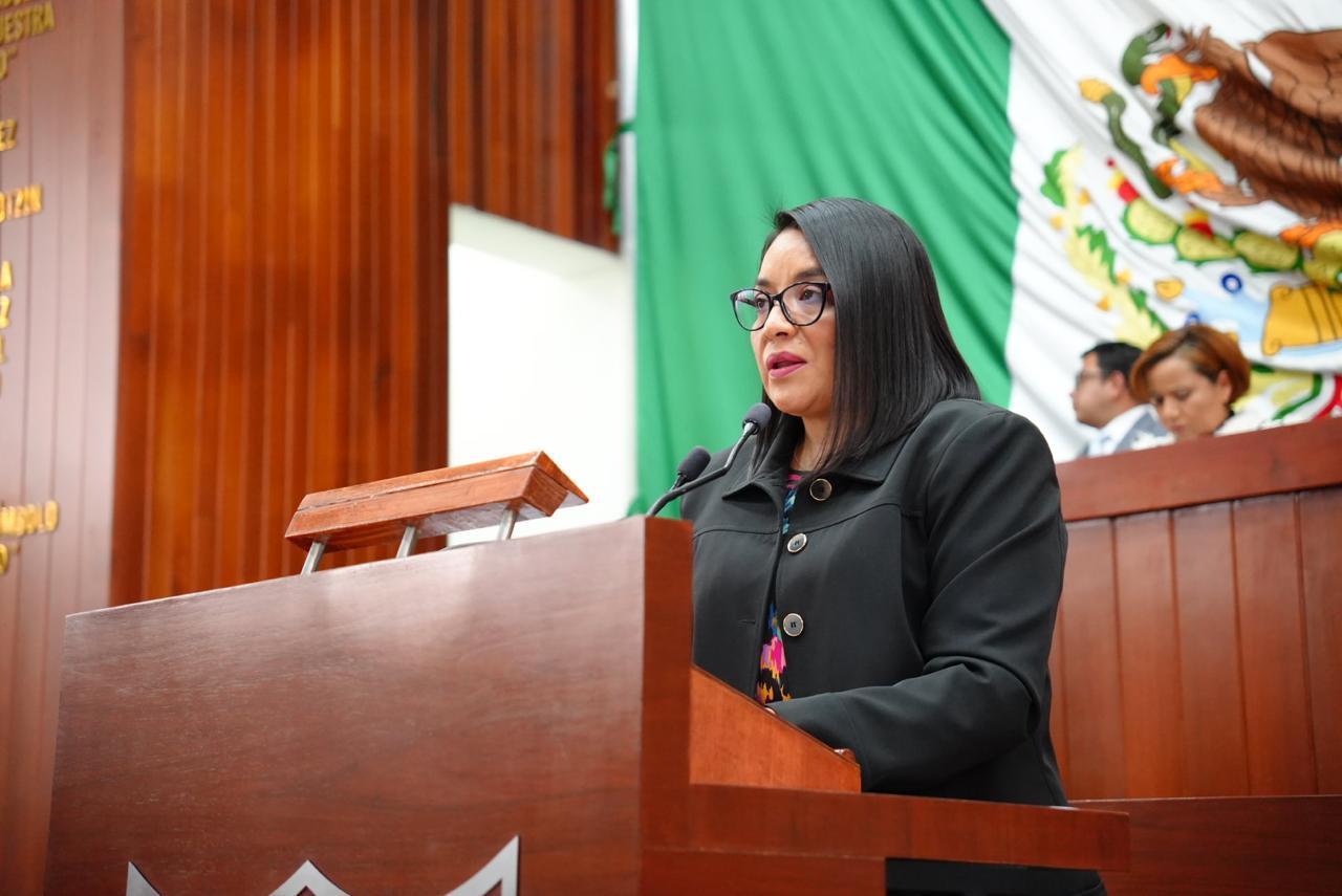 Laura Flores propone incorporar la revocación de mandato del gobernador en Tlaxcala