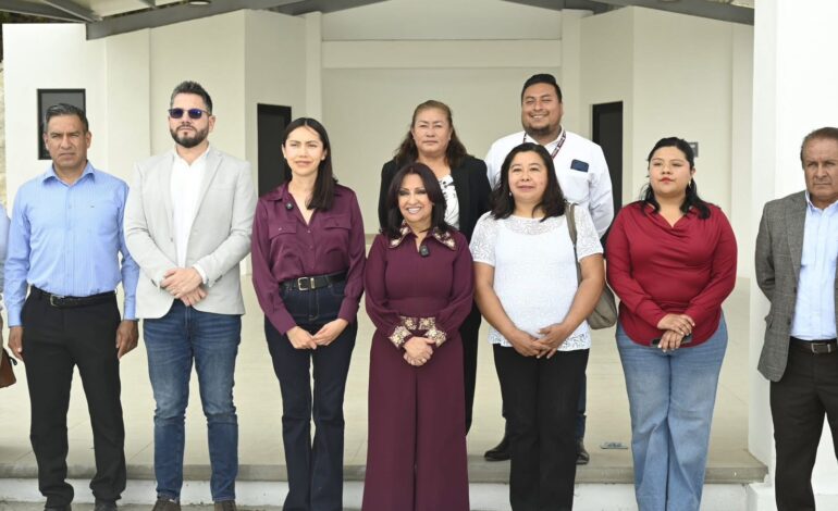 Sandra Corona impulsa mejora de espacios públicos con rehabilitación del Panteón Municipal en Zacualpan