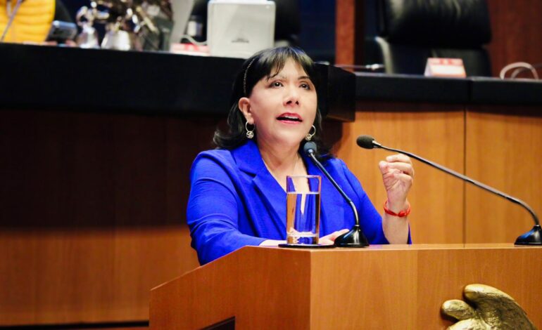 Anabell Ávalos impulsa reforma para proteger a mujeres del acoso laboral y frenar la revictimización