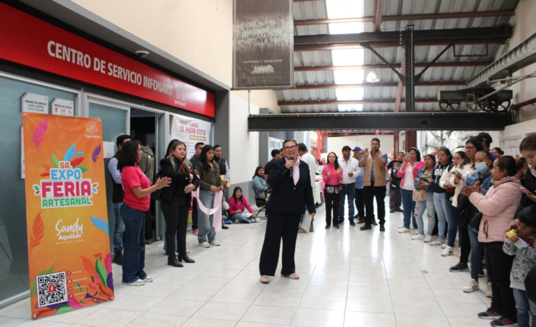 Sandy Aguilar impulsa sexta edición de la Expo Feria Artesanal en Apizaco