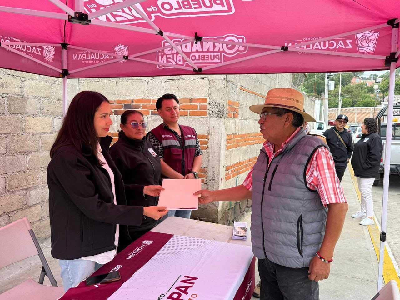 Sandra Corona fortalece cercanía con la ciudadanía a través de las Jornadas del Pueblo de Bien en Zacualpan