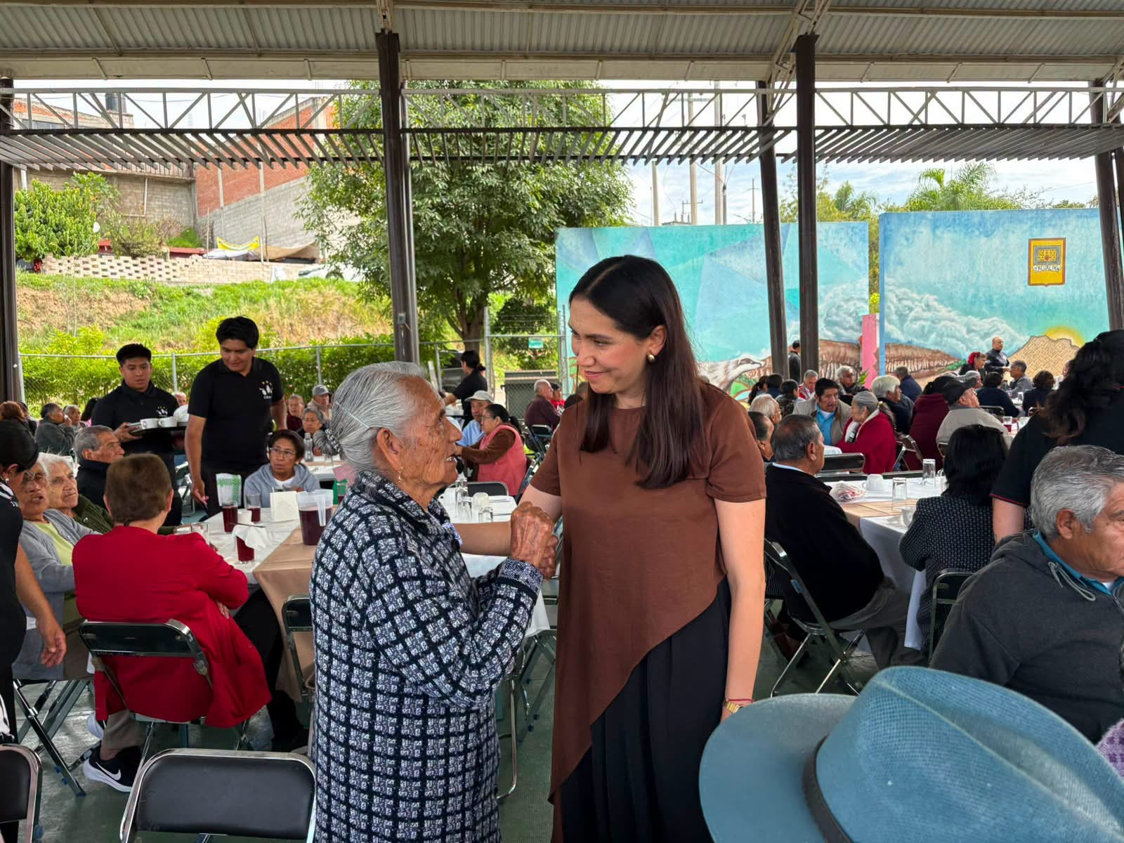 Zacualpan reconoce a sus personas adultas mayores con jornada de convivencia