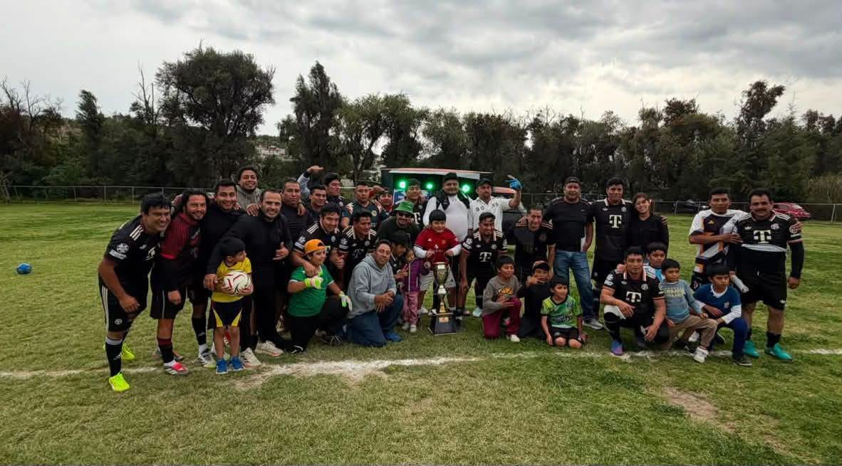Leones de Zacualpan conquistan el campeonato del Torneo Relámpago de Veteranos