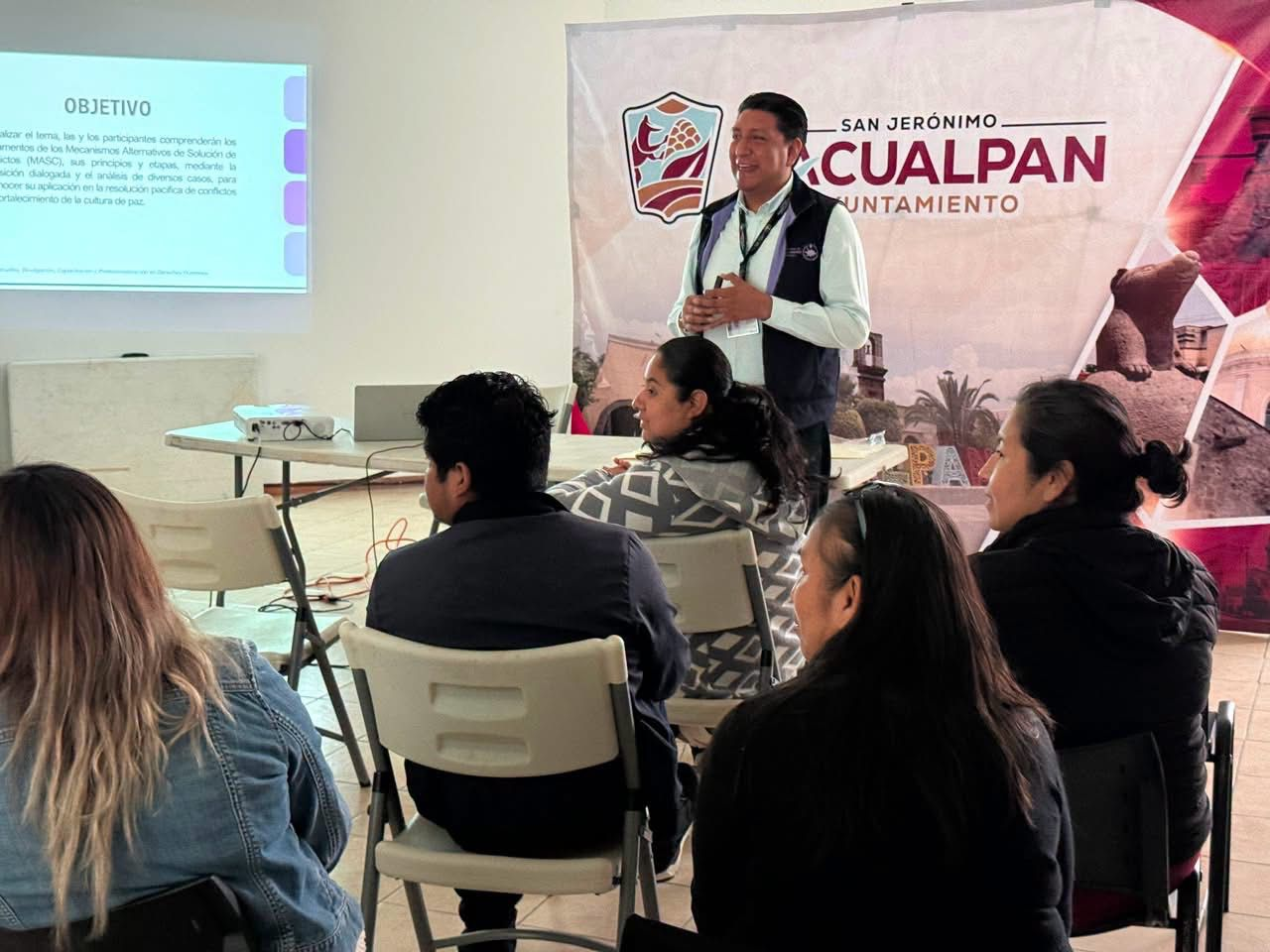 Zacualpan impulsa una cultura de paz y diálogo para resolver conflictos