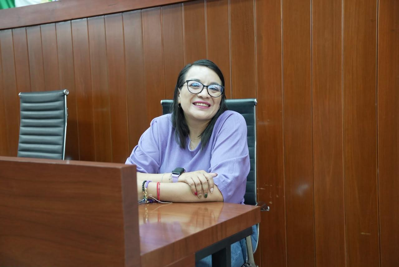 Laura Flores exige legalidad y piso parejo para mujeres electas en Tlaxcala