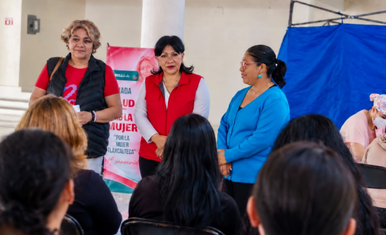 Anabell Ávalos acerca servicios gratuitos de salud a mujeres tlaxcaltecas