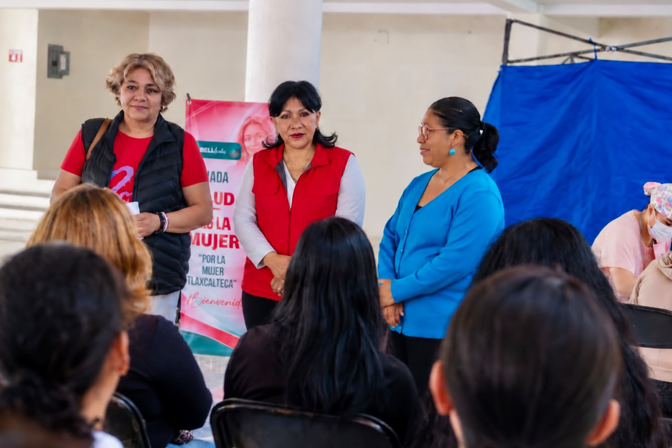 Anabell Ávalos acerca servicios gratuitos de salud a mujeres tlaxcaltecas